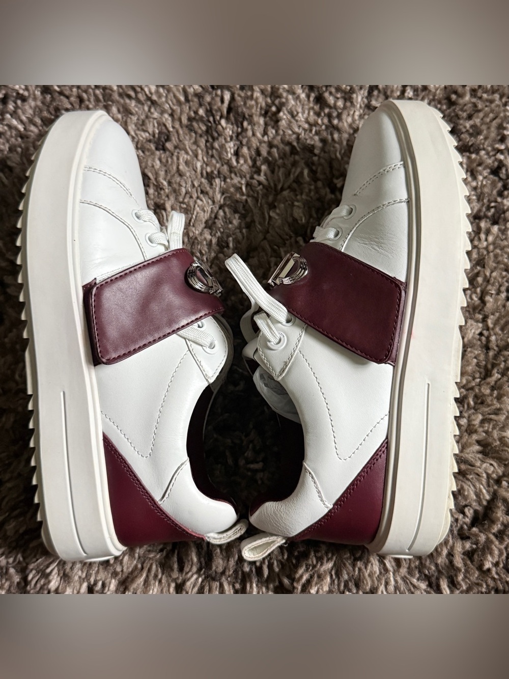 MICHAEL KORS Emmett Platform Sneaker Off-White & Burgundy Size 7 Women - Picture 12 of 14